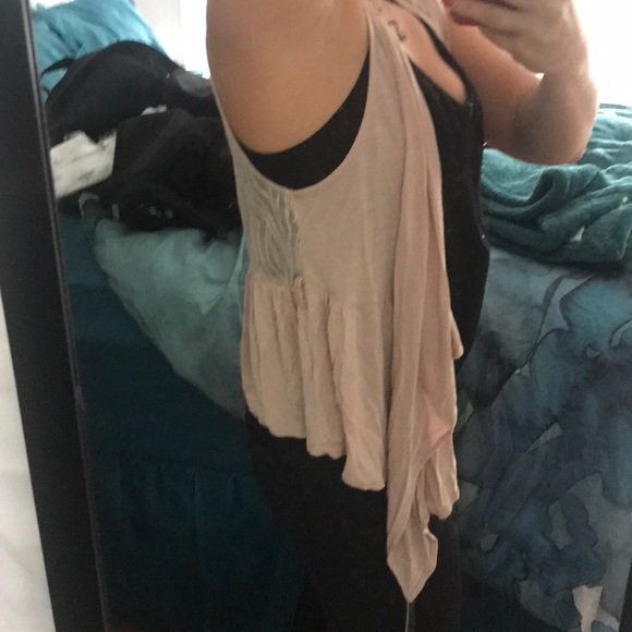 B.B. Dakota Blush Vest - Picture 7 of 8